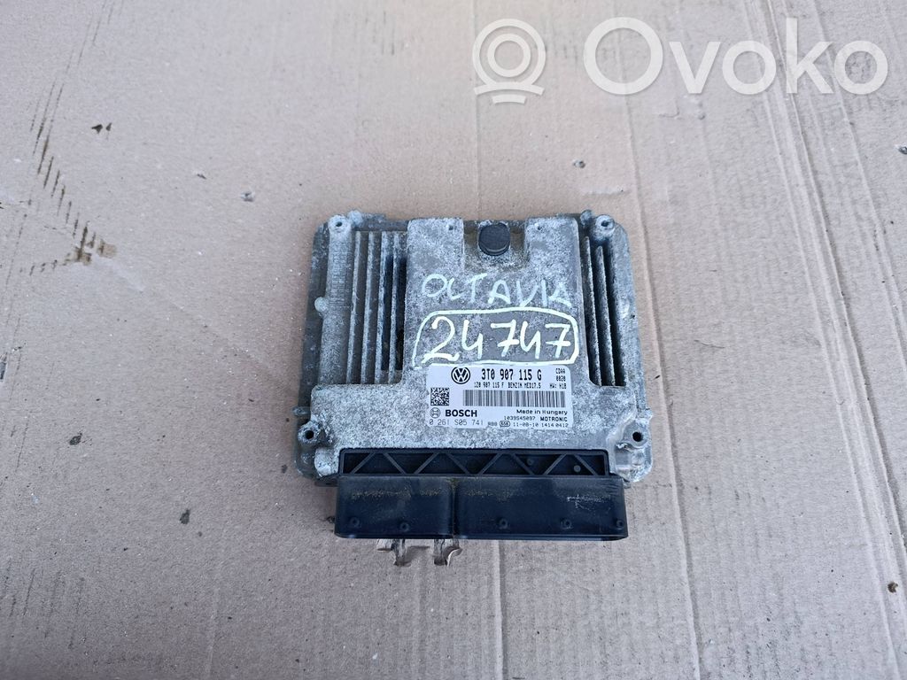 Skoda Octavia Mk2 (1Z) Engine control unit/module 