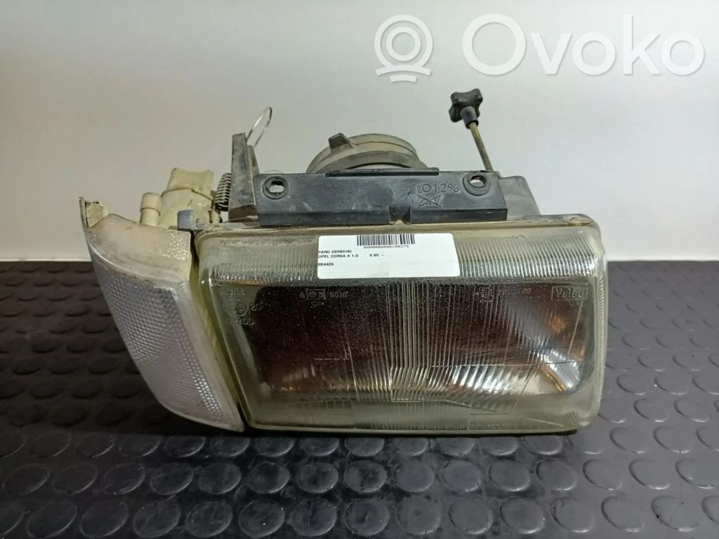Opel Corsa A Scheinwerfer 