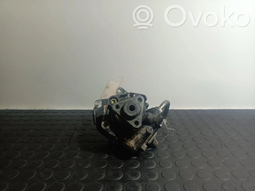 Toyota Avensis T220 Servopumpe 
