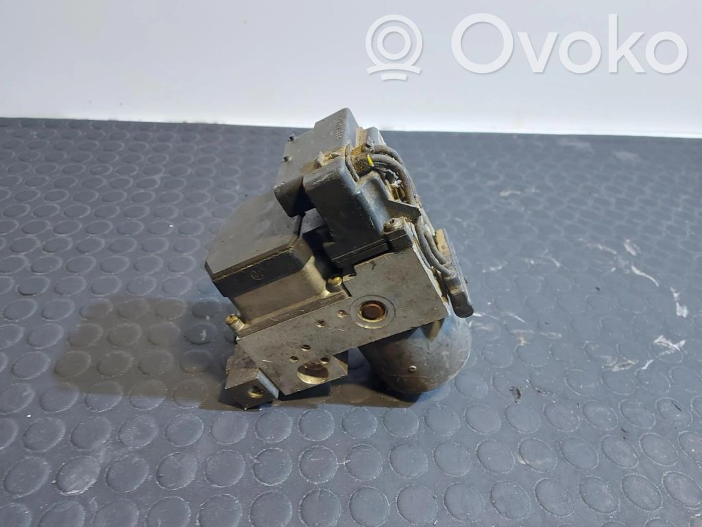 Audi A4 S4 B5 8D Pompa ABS 