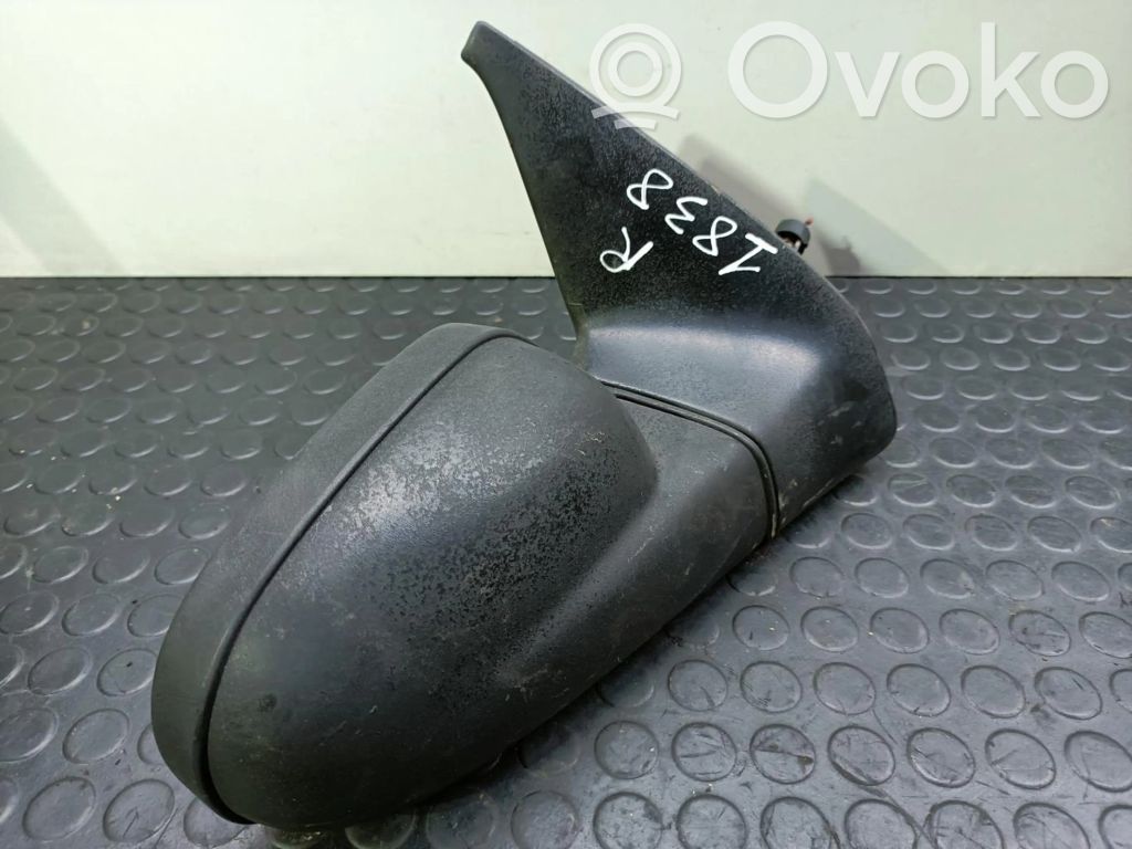 Renault Clio I Front door electric wing mirror 
