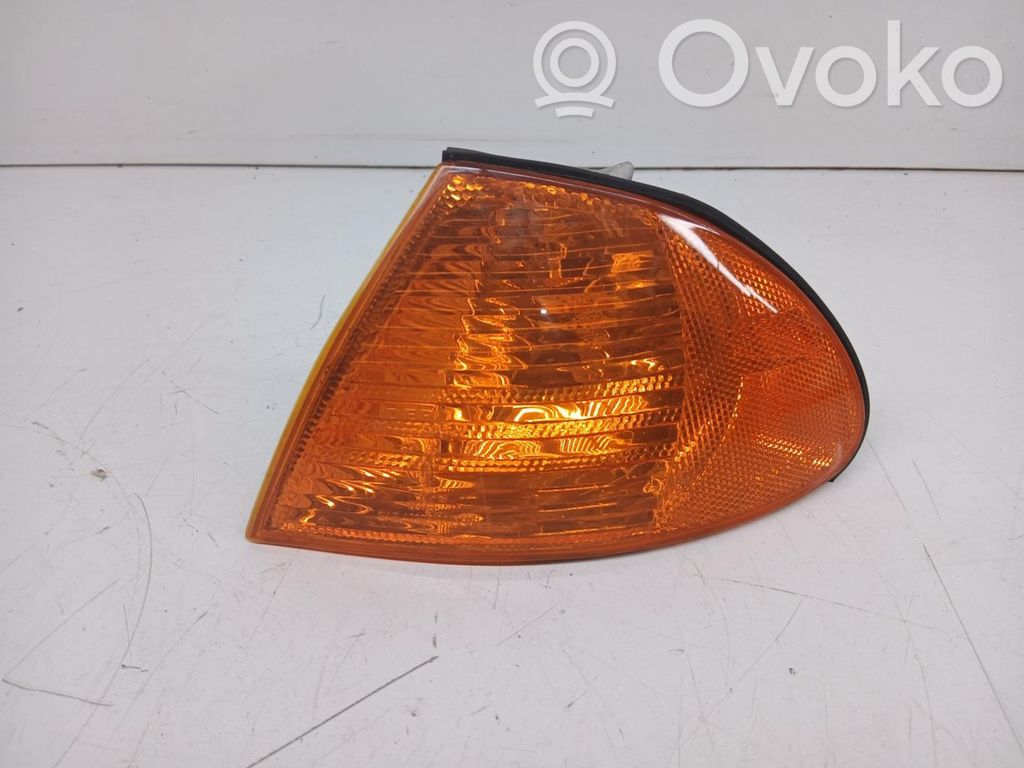 BMW 3 E46 Front indicator light 