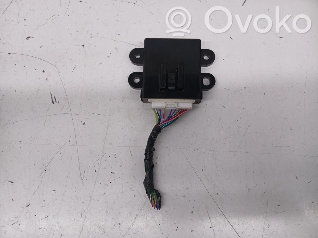 Mitsubishi L200 Engine control unit/module 