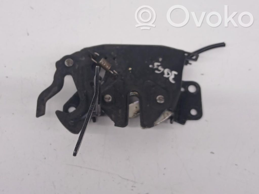 Tie down hook / loop