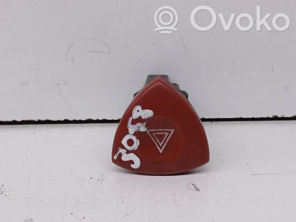 Volkswagen Golf V Hazard light switch 
