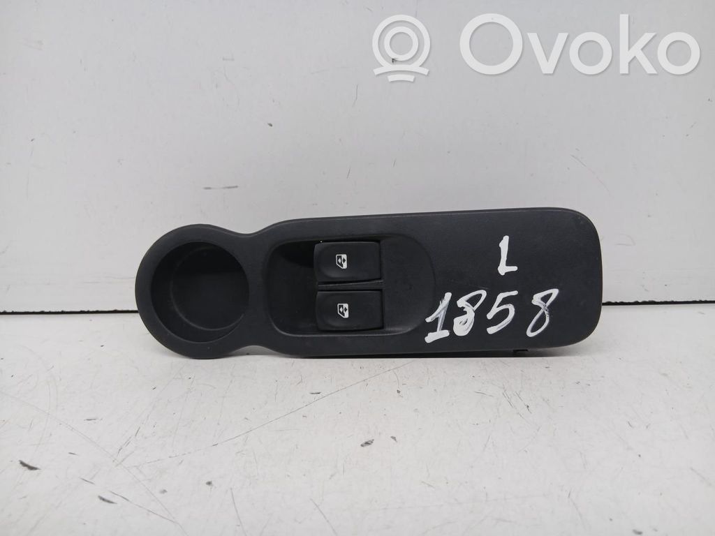 Renault Modus Electric window control switch 