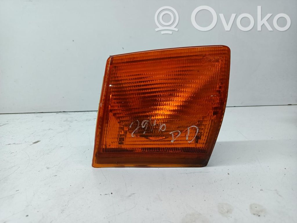 Ford Focus Front indicator light 