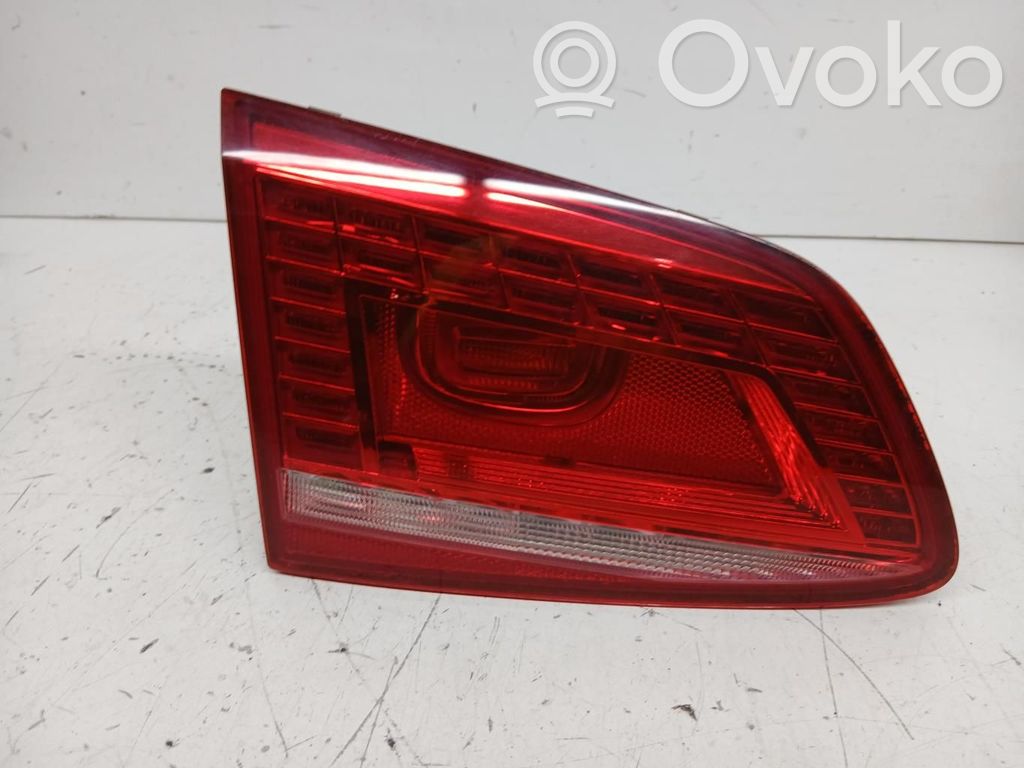 Volkswagen PASSAT Lampa tylna 