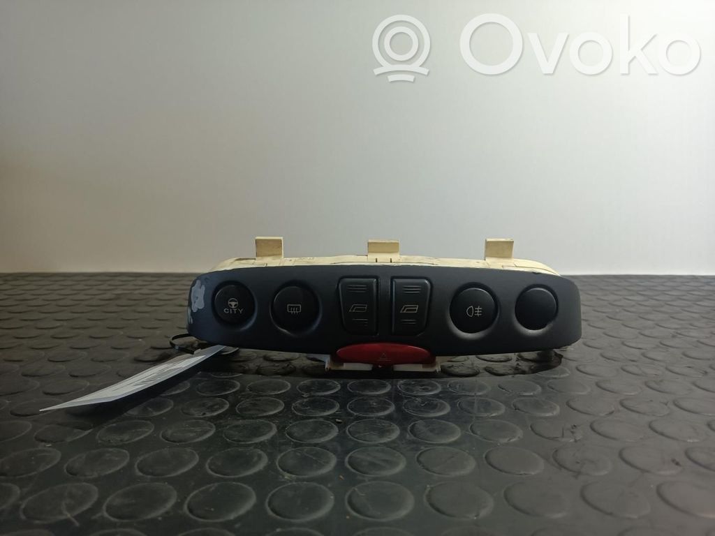 Interruptor de control multifunción   B569