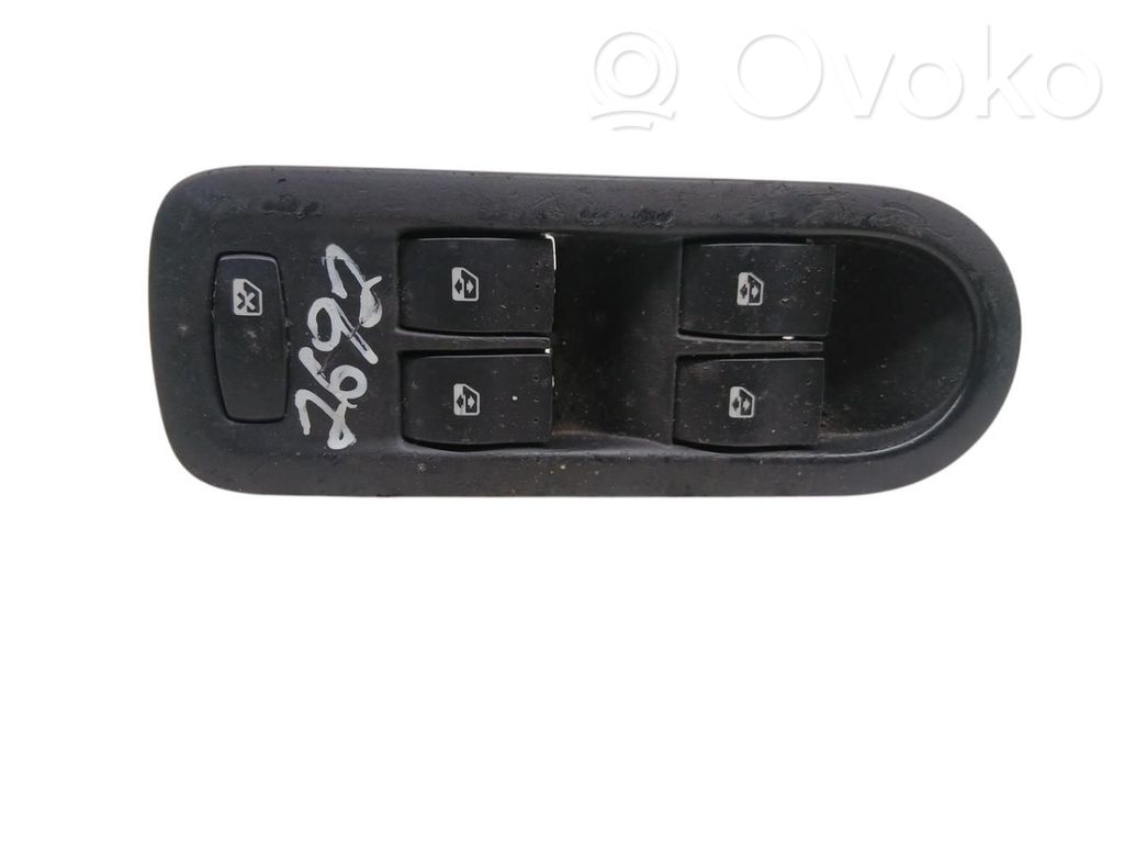 Przyciski szyb   156018070MA