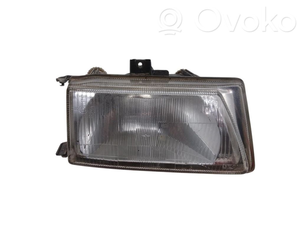 Seat Toledo I (1L) Lampa przednia 