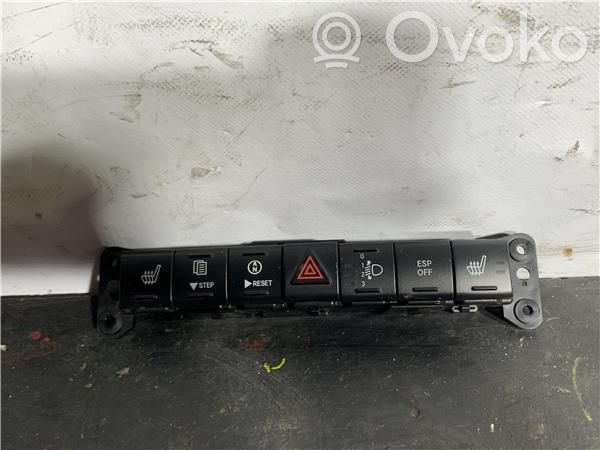 Multifunctional control switch/knob   P04602818AC,12862383C