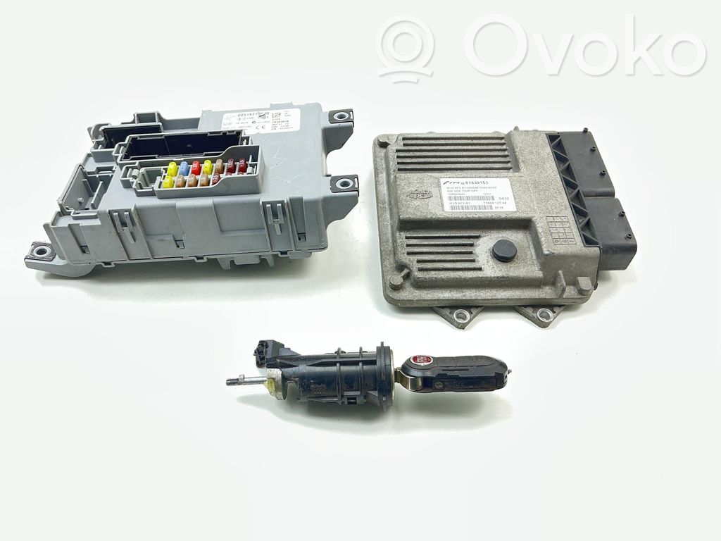 Fiat 500 Engine ECU kit and lock set 