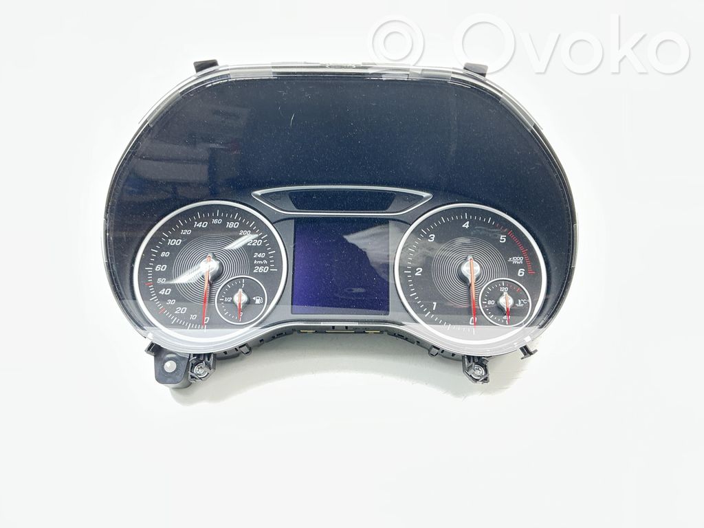 Mercedes-Benz B W246 W242 Vitezometru (grup de instrumente) 