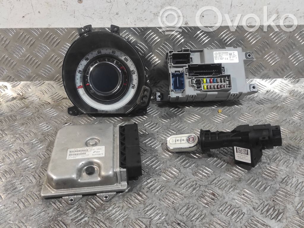 Fiat 500 Engine control unit/module 