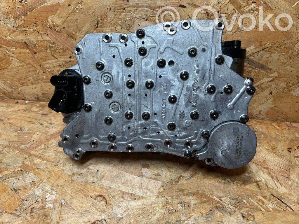 Audi A5 Inna część skrzyni biegów 