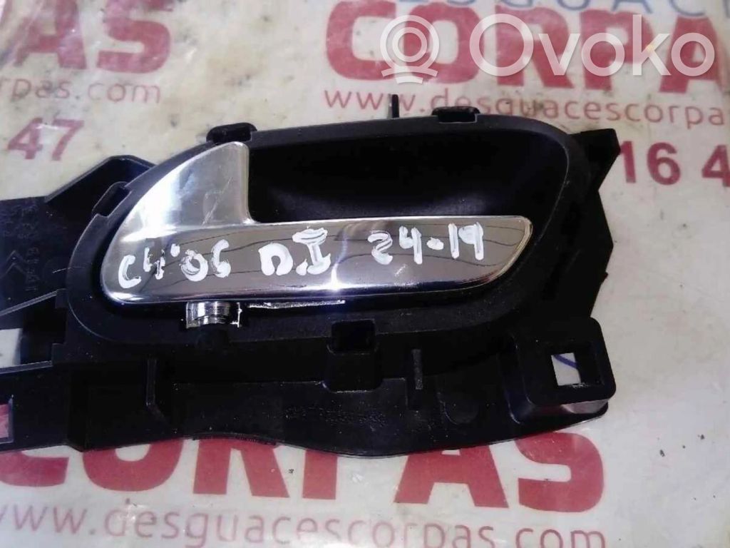 Front door interior handle