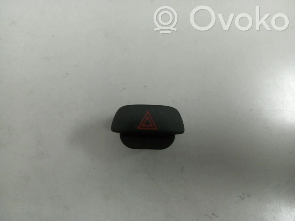 Botón interruptor de luz de peligro   4M5T13A350AC