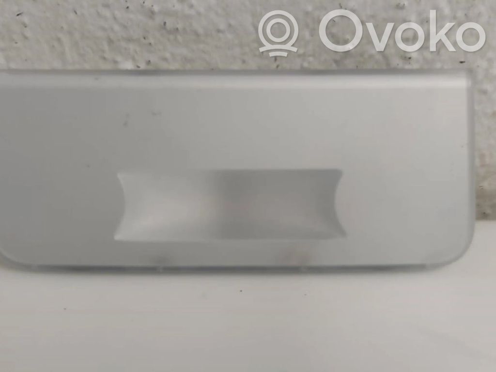 Front seat light   695125202