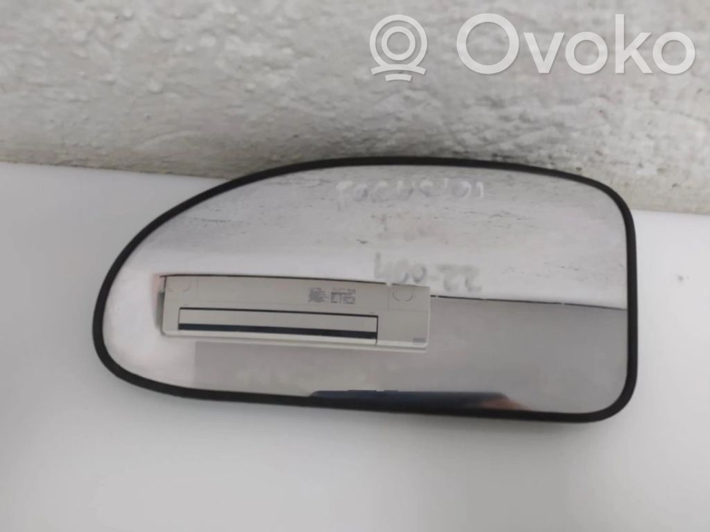 Ford Focus Spoguļa stikls 