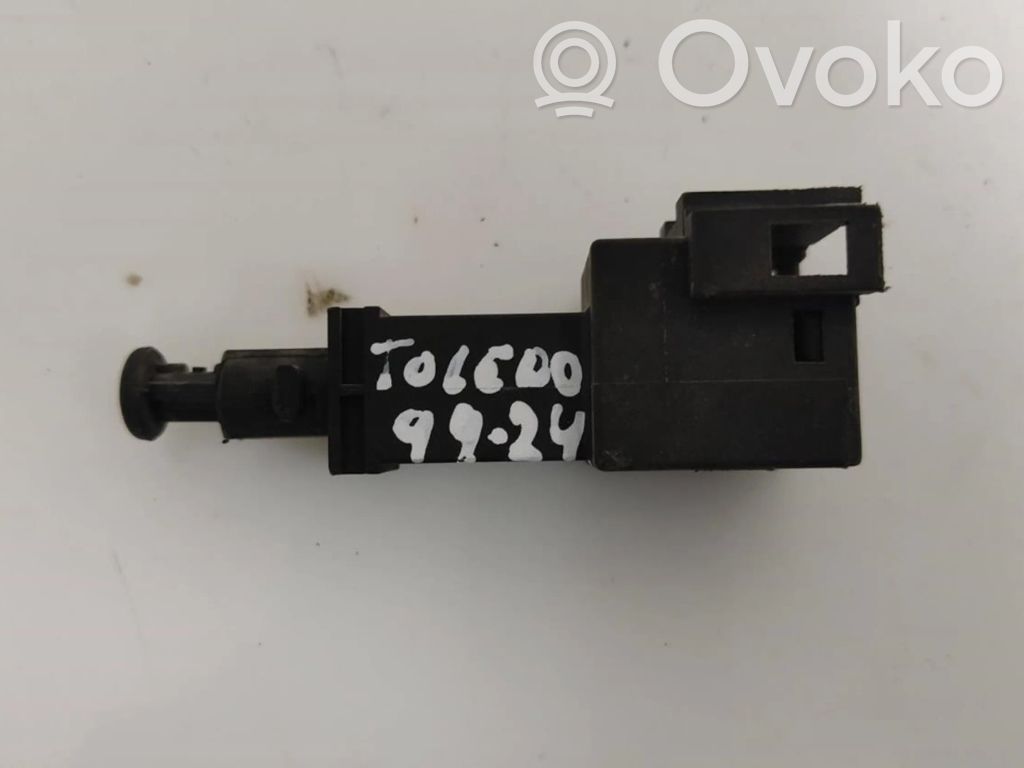 Seat Toledo I (1L) Lenkstockschalter Kombischalter Blinkerhebel / Lichthebel 