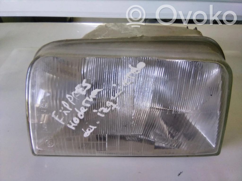 Renault Rapid Scheinwerfer 