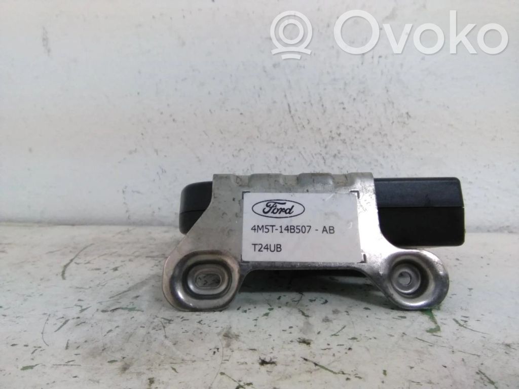 Ford Focus C-MAX Engine control unit/module 