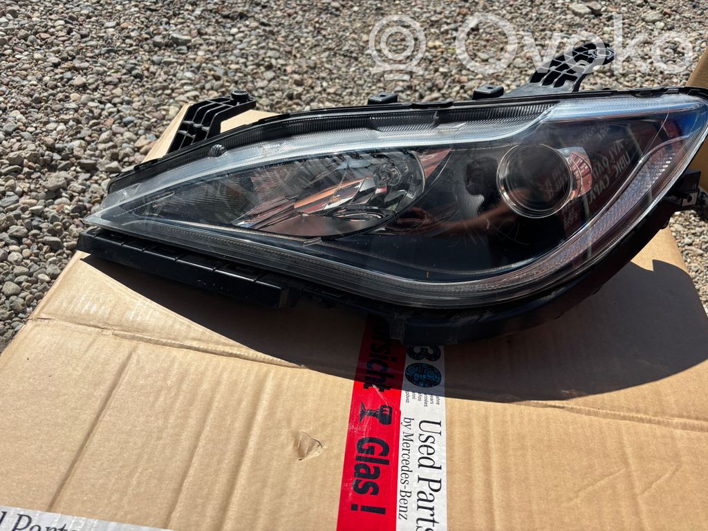 Phare frontale   F00HTC104617