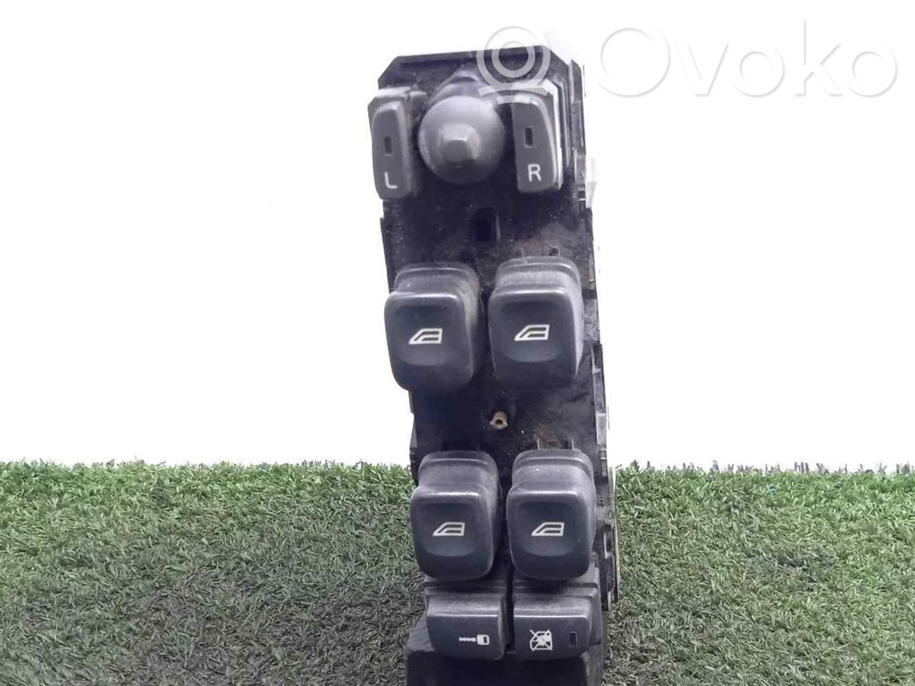 Electric window control switch   30658116