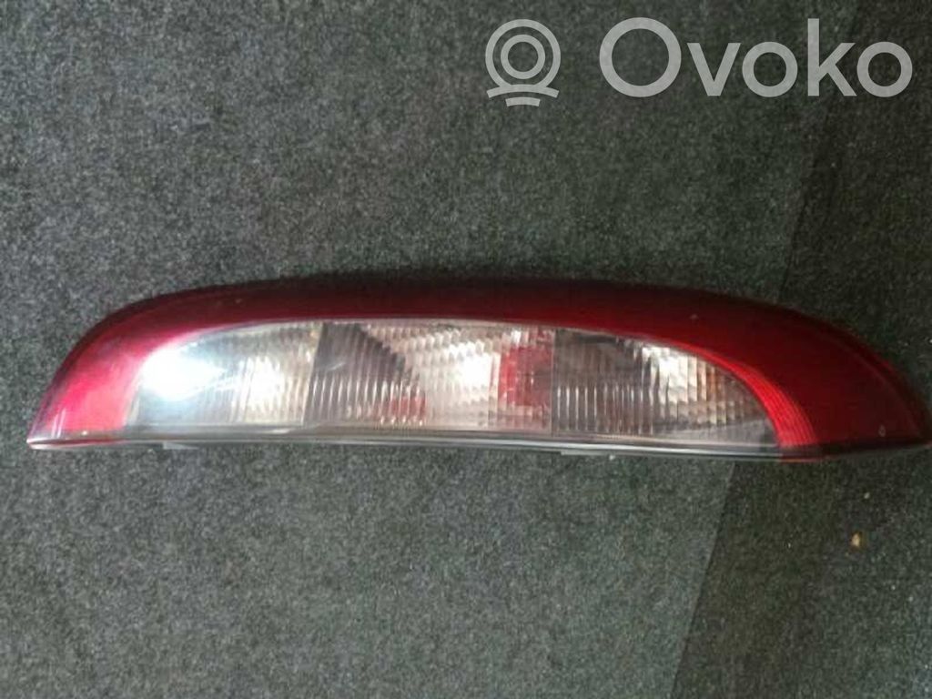 Opel Corsa C Feux arrière / postérieurs 