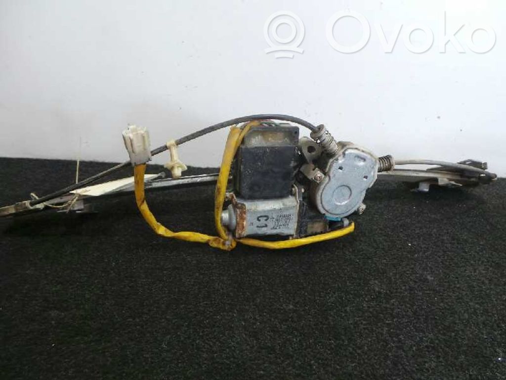 Front door manual window regulator   3PINES,DENSO