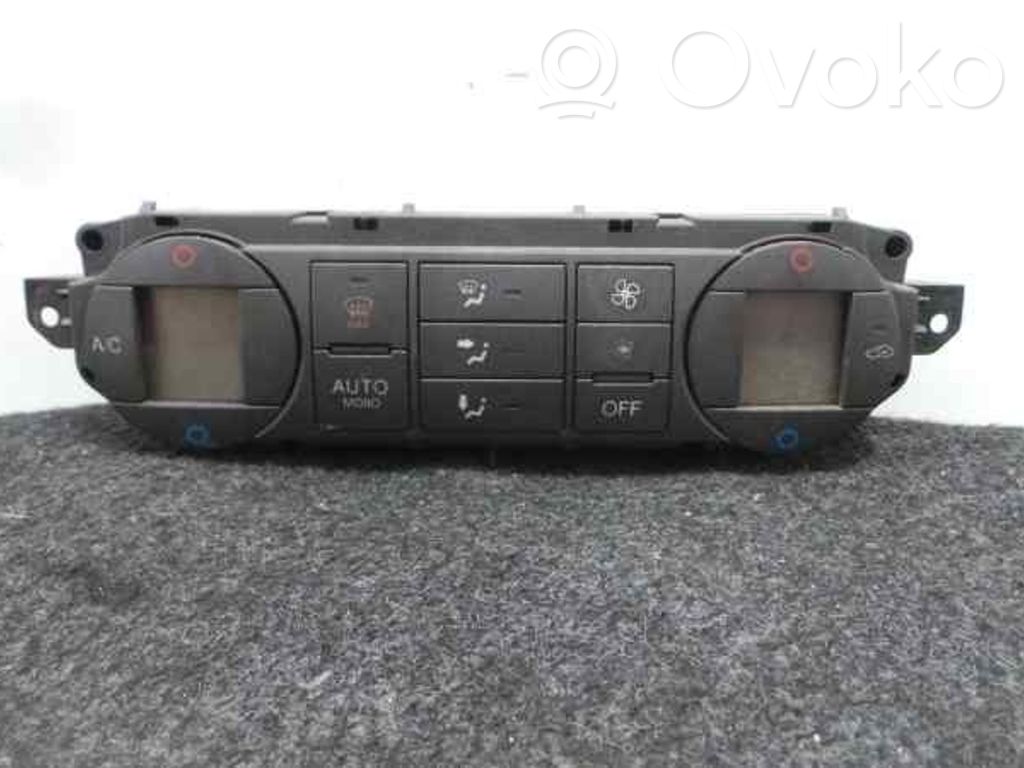 Ford Focus Oro kondicionieriaus/ klimato/ pečiuko valdymo blokas (salone) 