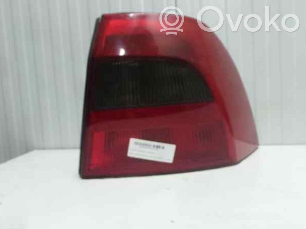 Opel Vectra B Rear/tail lights 