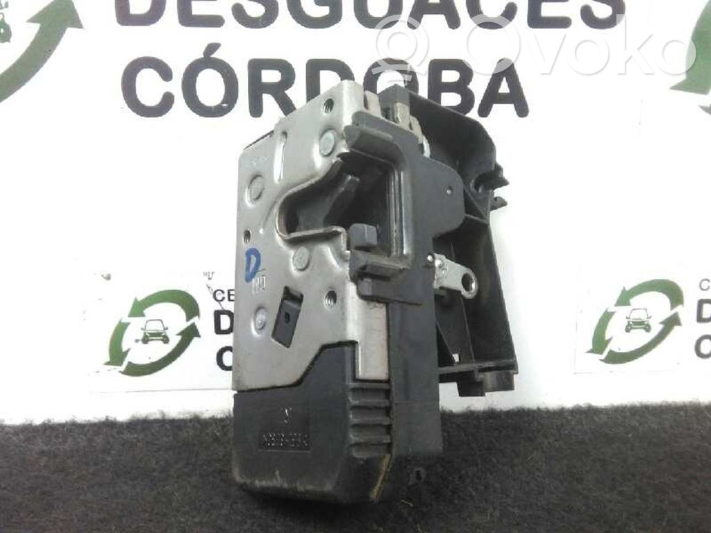 Front door lock   8200042171,5PUERTAS,ELECTRICA3PIN