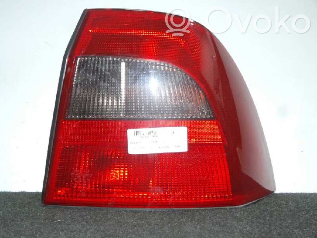 Opel Vectra B Rear/tail lights 