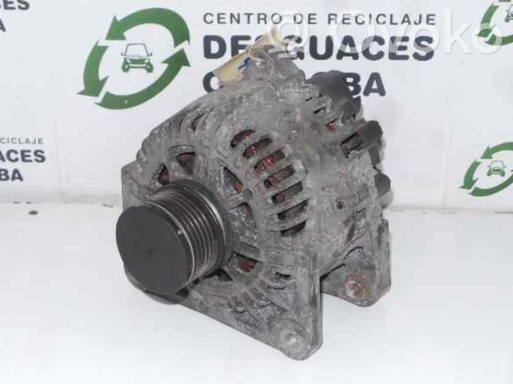 Alternador   8200667608,VALEO110A,POLEAEMBRAGUE