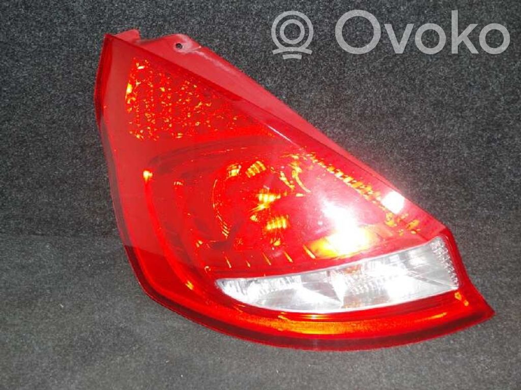 Rear/tail lights   8A6113405A,0813