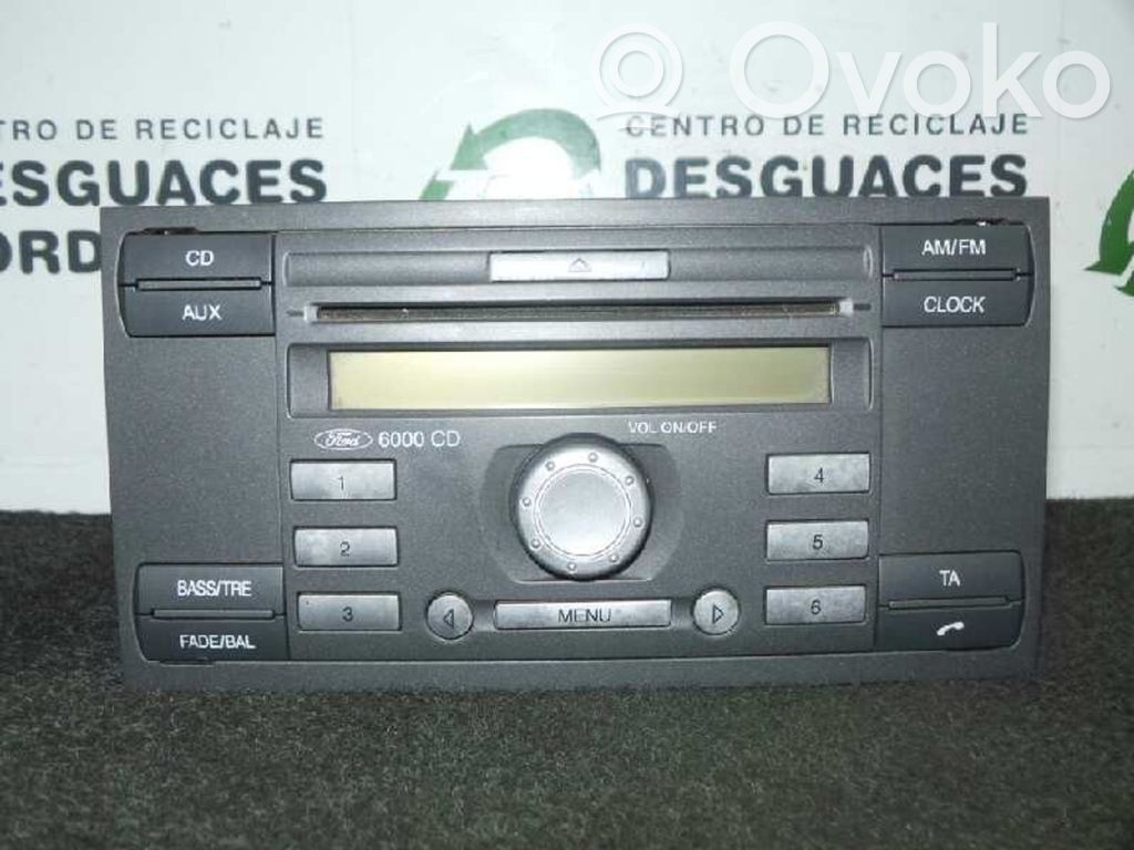 Hi-Fi-äänentoistojärjestelmä   VISTEON