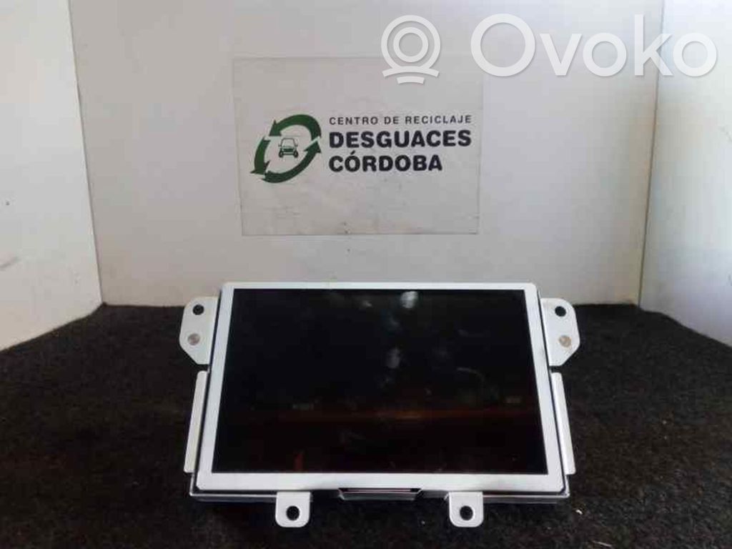 Head up display screen   GM5T18B955SB