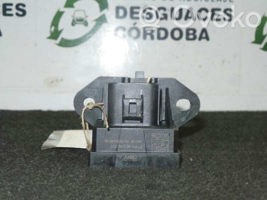 Other control units/modules   F1FA9D370GA,7PINES