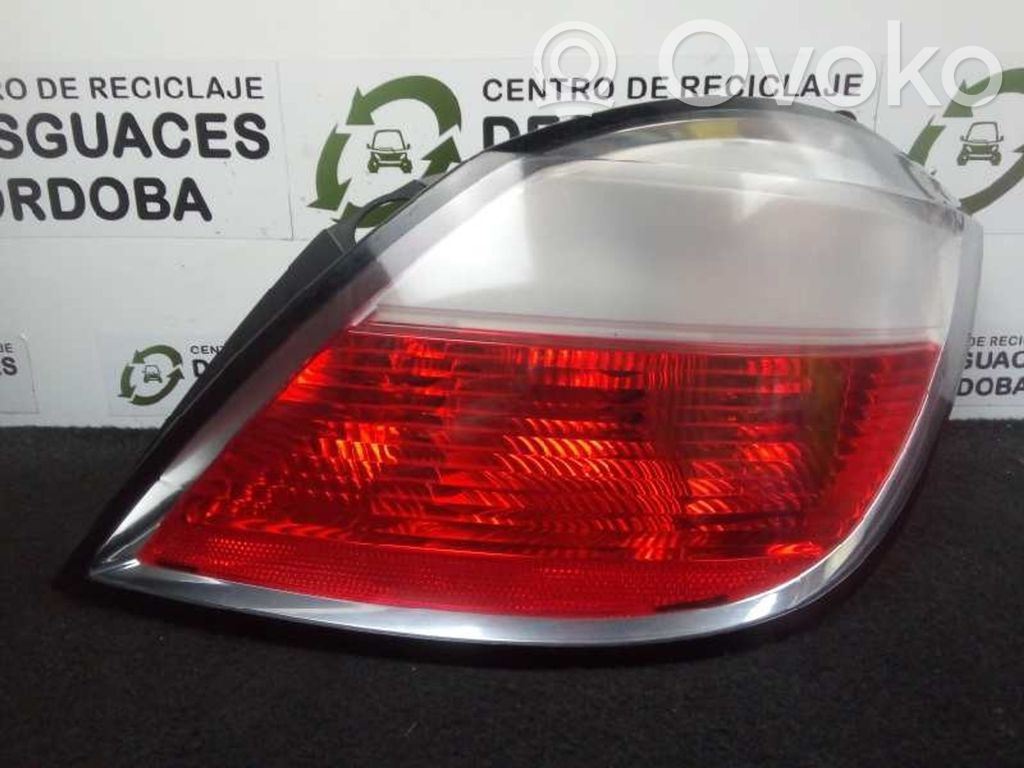 Opel Astra G Rear/tail lights 