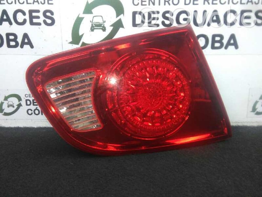 Headlight/headlamp bulb   0608