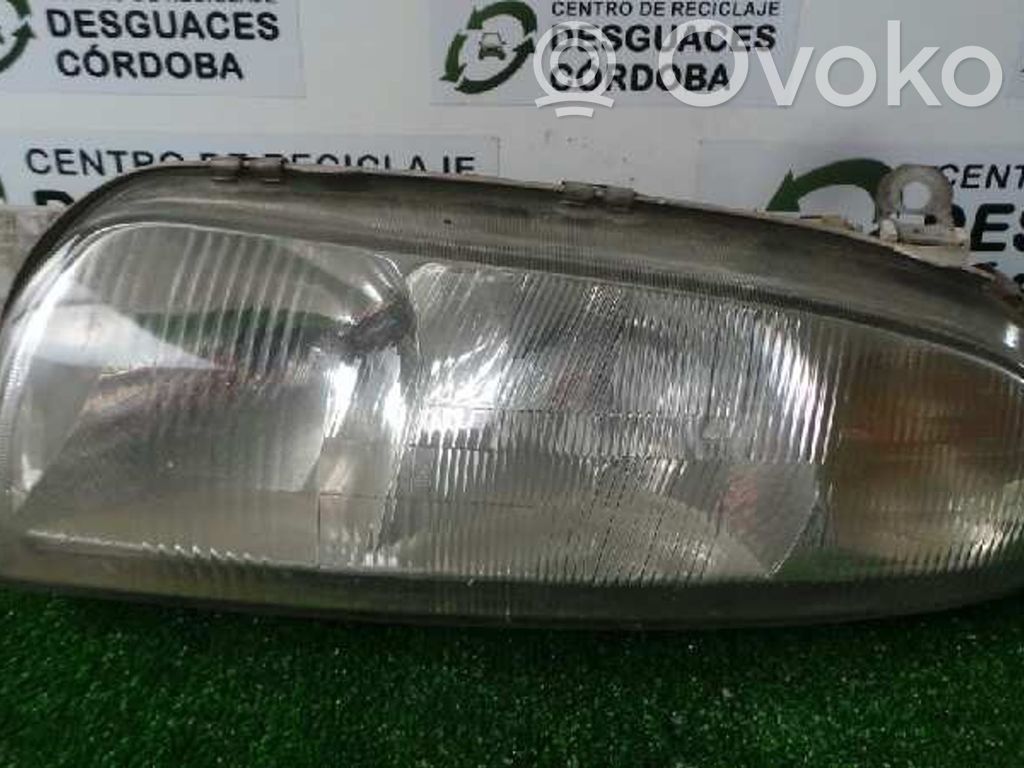 Ford Fiesta Headlight/headlamp 