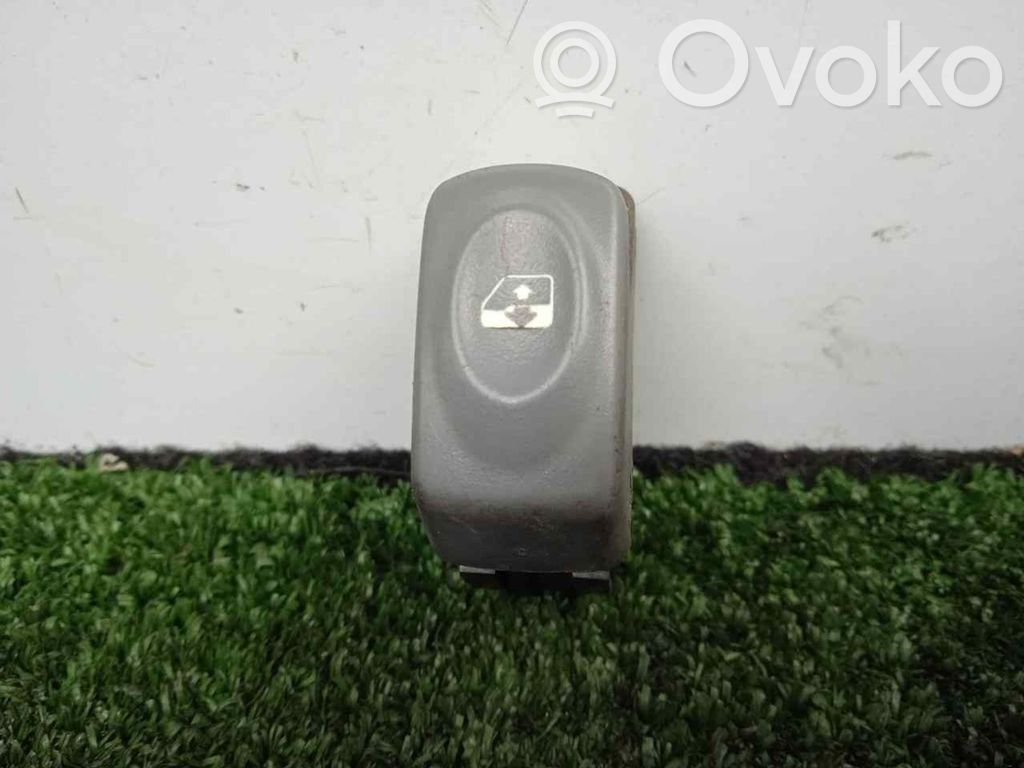 Electric window control switch   189836,5PINES