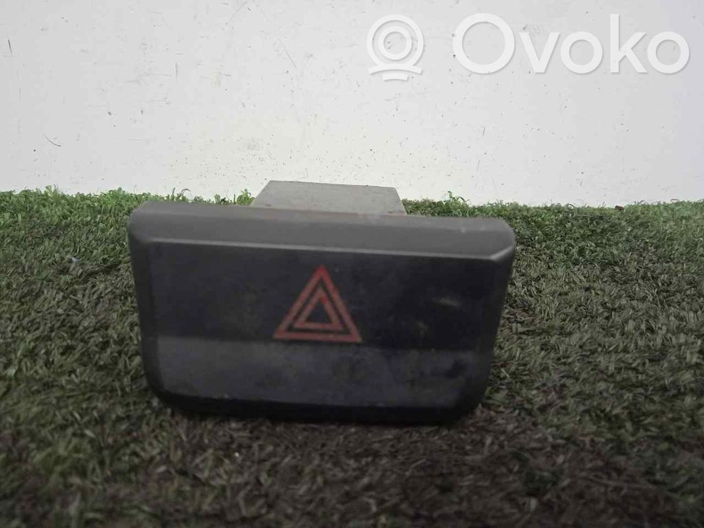 Hyundai Accent Schalter Warnblinkanlage 