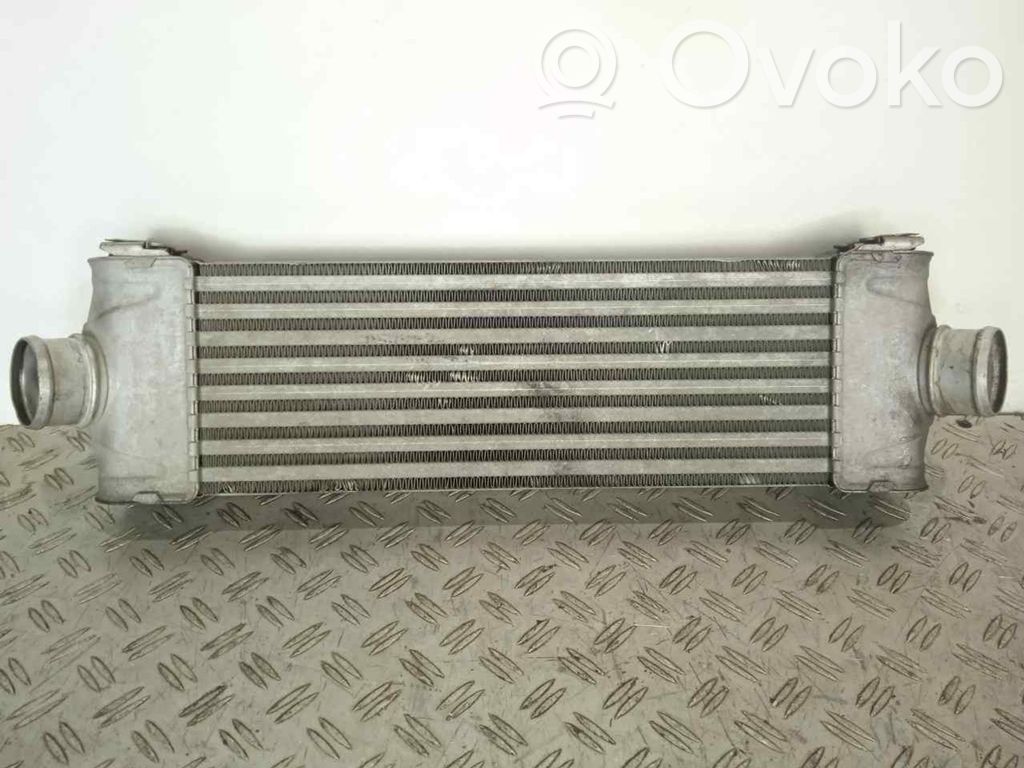 Радиатор интеркулера   6C119L440AC,147X400X62