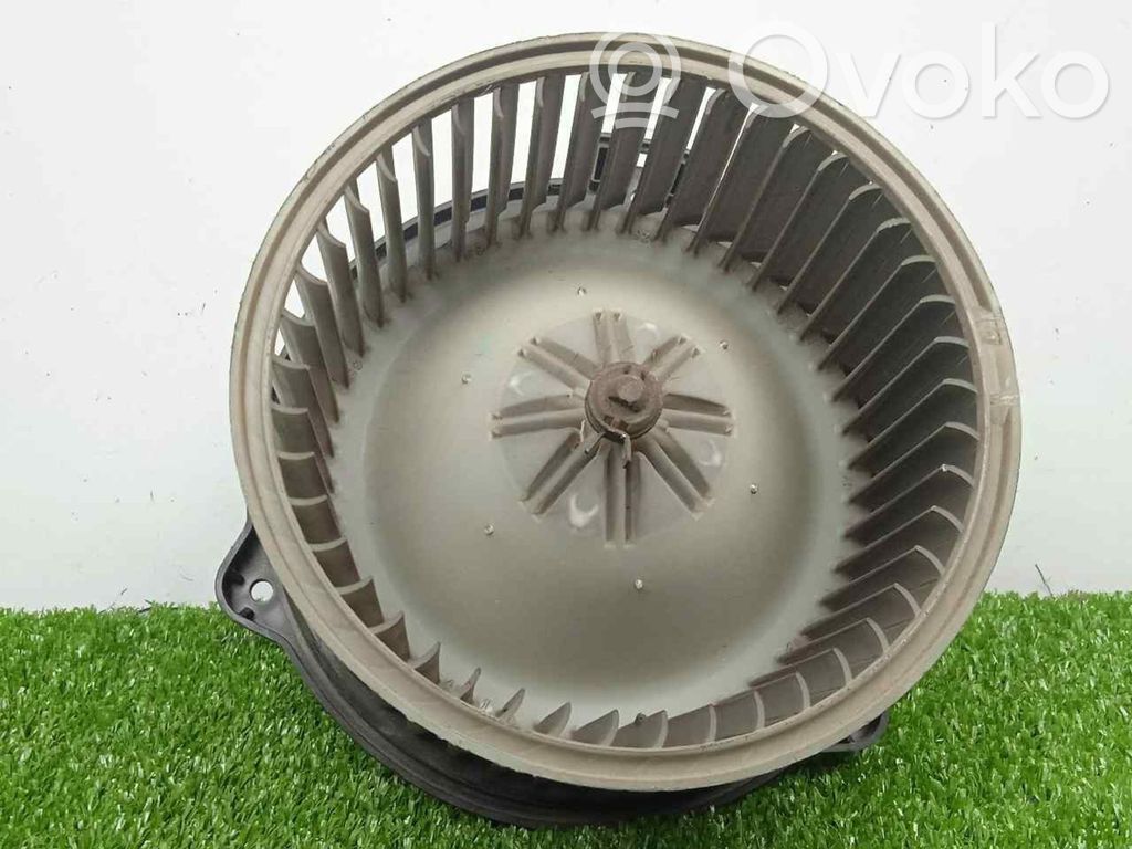 Mitsubishi Space Star Mazā radiatora ventilators 