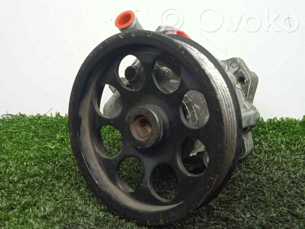 Saab 9-5 Vairo stiprintuvo siurblys 
