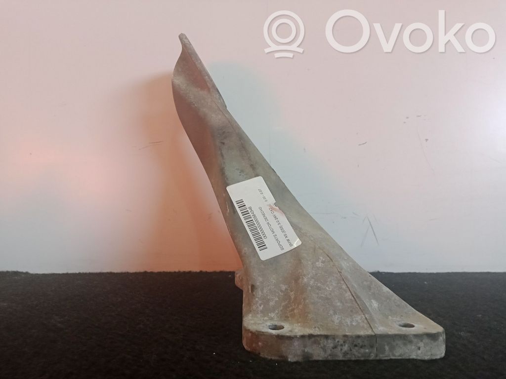 BMW X5 E53 Engine mount bracket 
