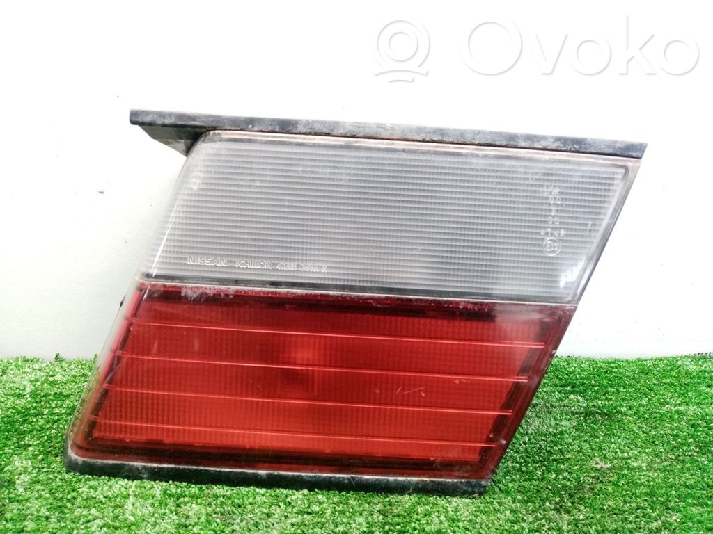 Nissan Almera Headlight/headlamp bulb 